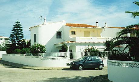 front view of Casa Sandra